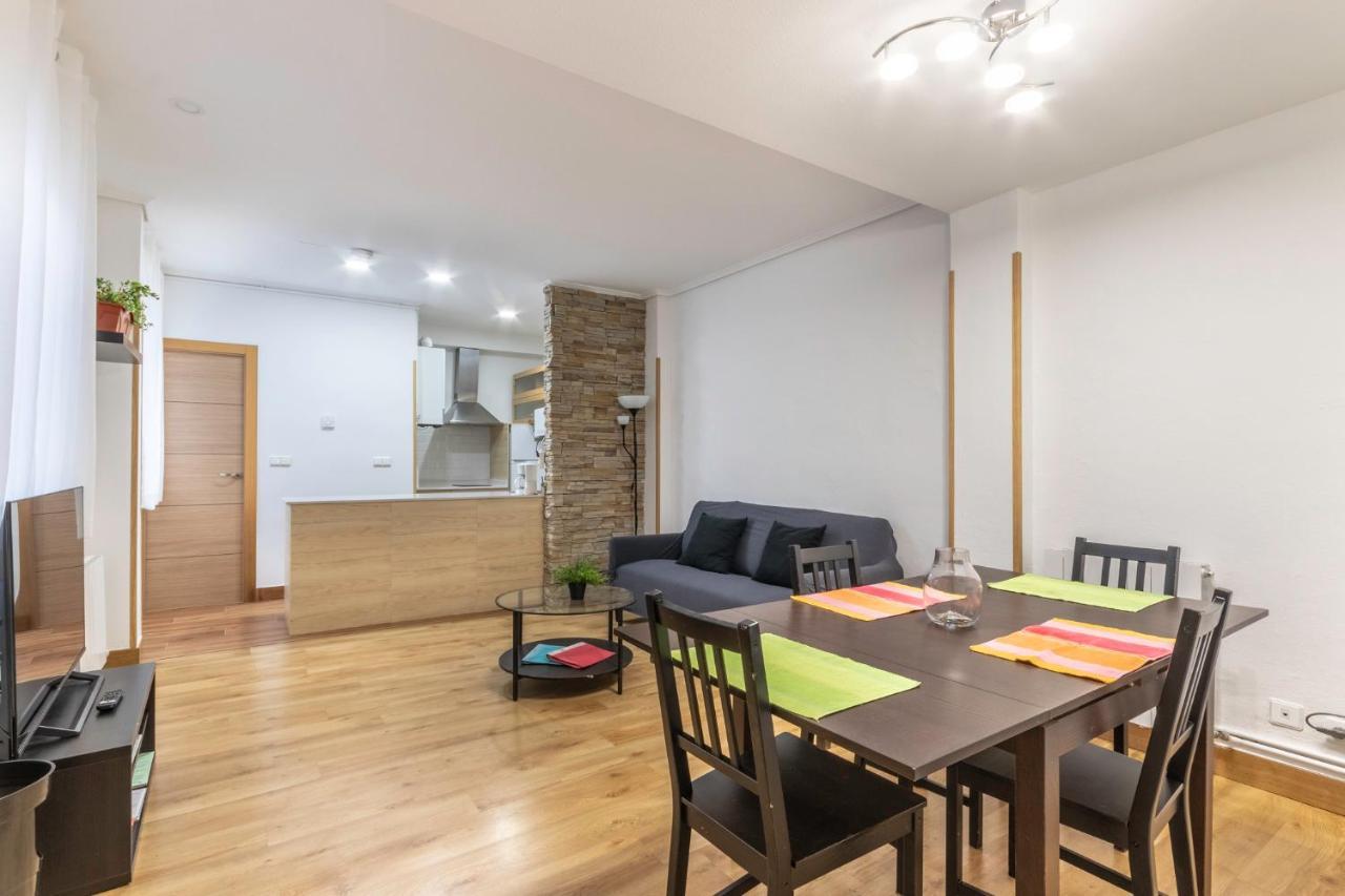 Apartamento Junto Al Guggenheim Con Parking Gratuito Bilbao Exterior foto