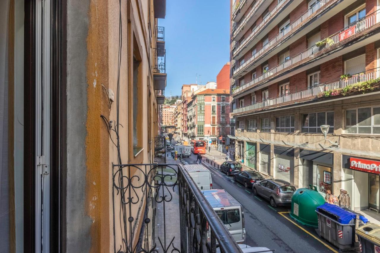 Apartamento Junto Al Guggenheim Con Parking Gratuito Bilbao Exterior foto